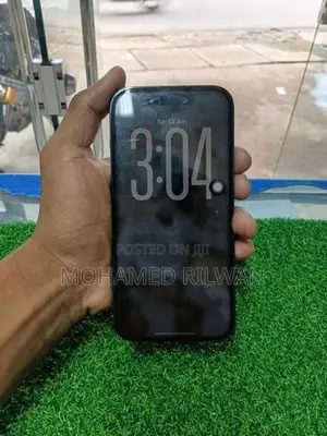 Apple iPhone 14 Pro (Used)