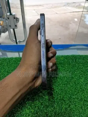 Apple iPhone 14 Pro (Used)