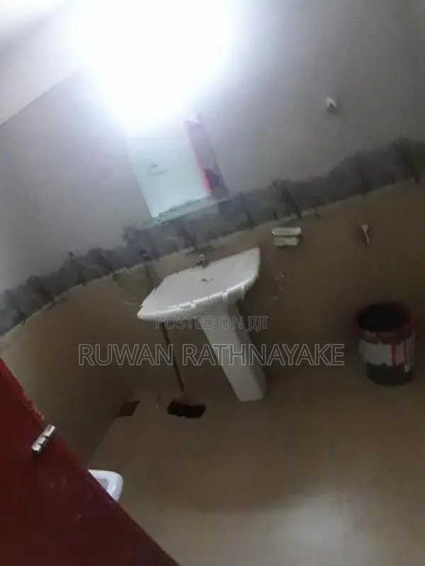 Single House for Rent in Boralasgamuwa