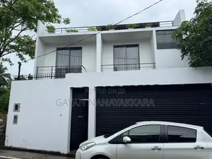 Super Luxury 4BR Brand New House for Rent Battaramulla