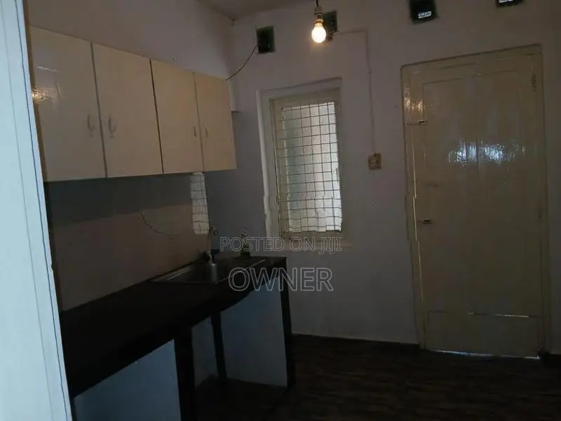 Fully Furnished Annex For Rent in Wellawatta
