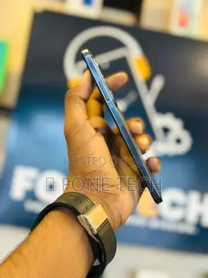 Oppo A5 Pro 5G 128GB (Used)