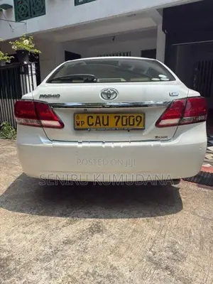 Toyota Premio 2017
