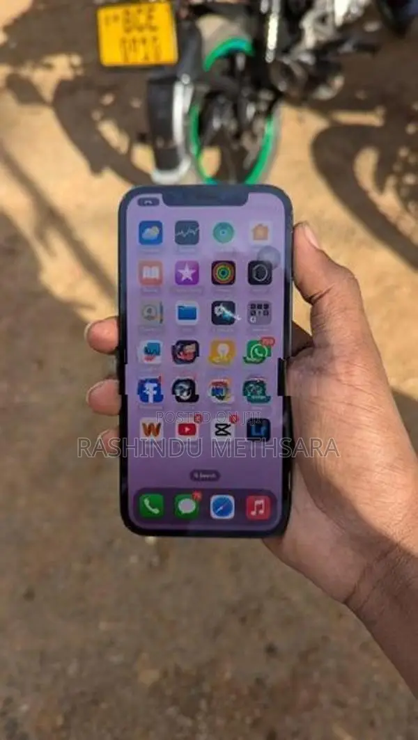 Apple iPhone 12 Pro 256GB (Used)