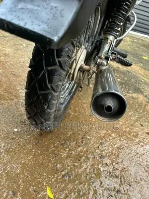 Bajaj CT100 2007