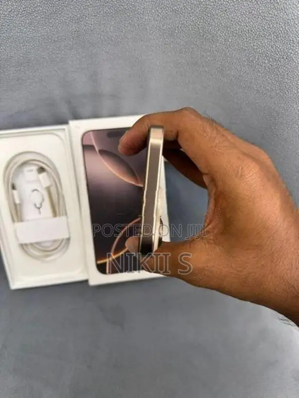 Apple iPhone 16 Pro Max (Used)