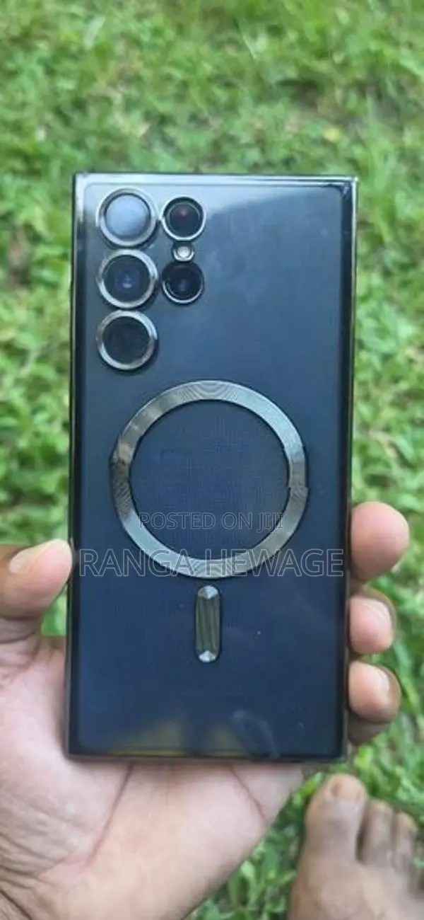 Samsung Galaxy S22 Ultra (Used)