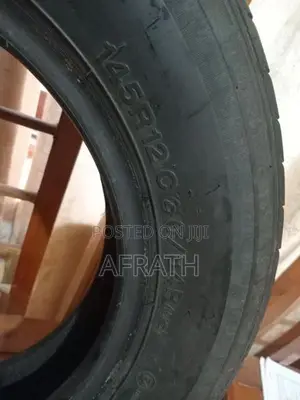 145 R 12 Tire
