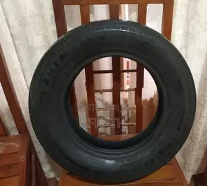 145 R 12 Tire