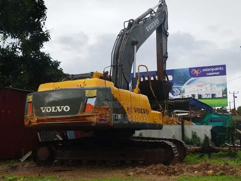 Volvo EC 200 Excavator