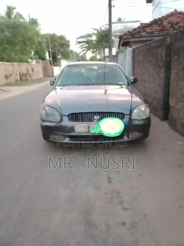 Hyundai Sonata 2000
