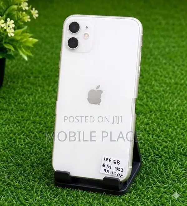 Apple iPhone 11 128GB (Used)
