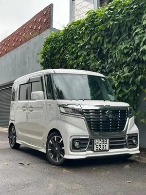 Suzuki Spacia Custom 2018