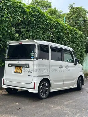 Suzuki Spacia Custom 2018