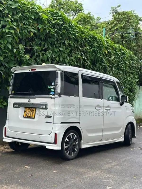 Suzuki Spacia Custom 2018