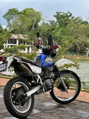 Suzuki Djebel SE3 1990