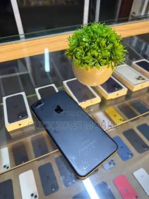 Apple iPhone 7 Plus 32GB (Used)