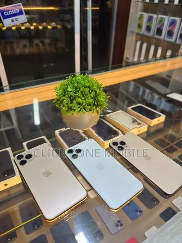 Apple iPhone 11 Pro 256GB (Used)