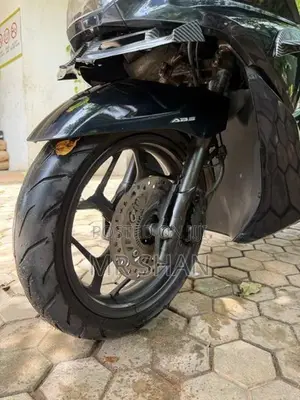 Honda PCX160 2023