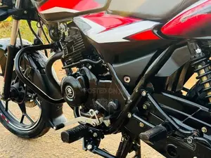 Bajaj Discover 125 2024