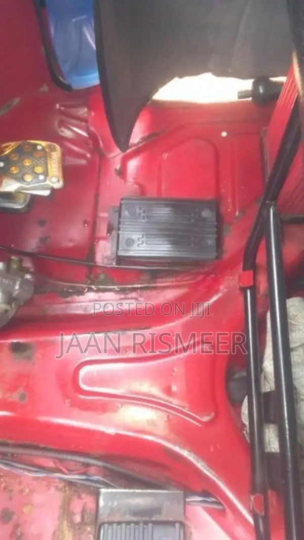 Bajaj RE 2013