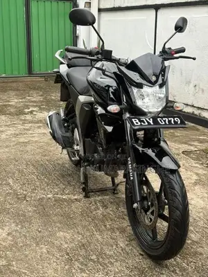 Yamaha FZs V2 2025