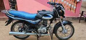 Bajaj CT100 2017
