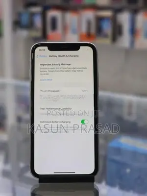 Apple iPhone 11 64GB (Used)