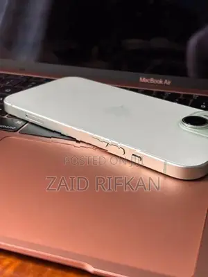 Apple iPhone 15 (Used)