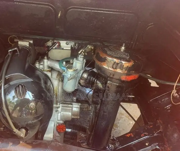 Bajaj RE 2002
