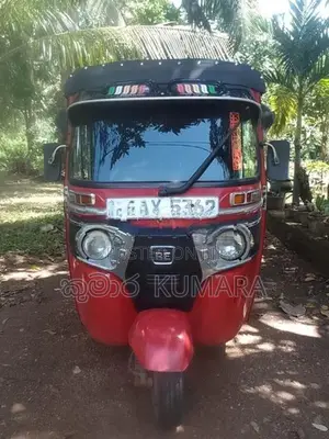 Bajaj RE 2014