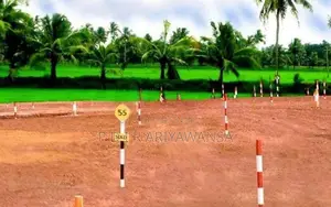 වැලිවේරිය නගරයට ආසන්නයෙන් පර් 16ක බිම් කොටසක්