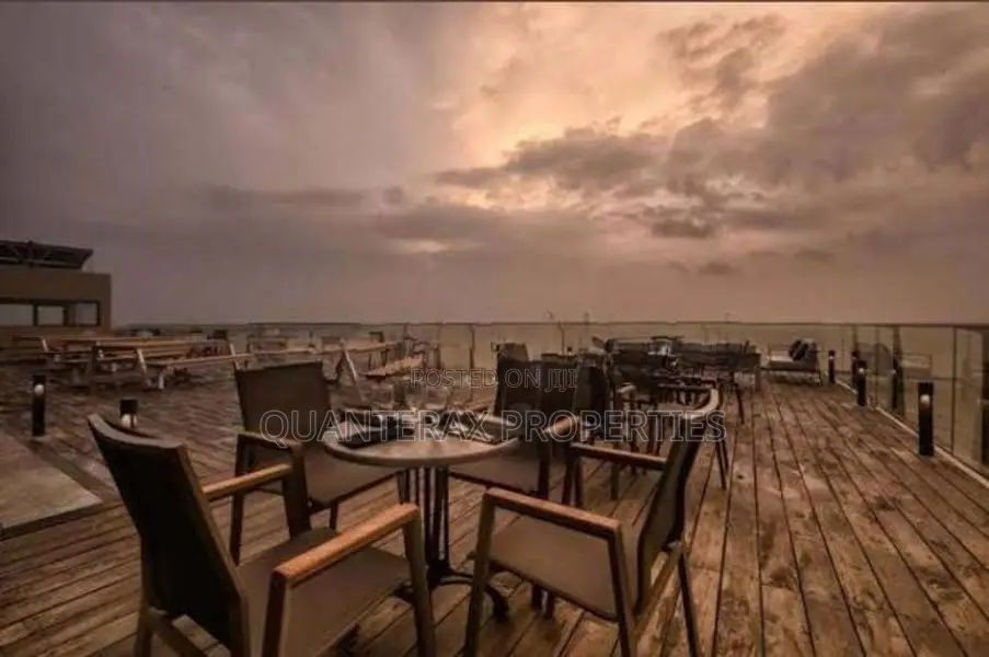 Luxury Beachfront Hotel for Sale – Negombo
