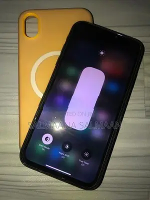 Apple iPhone XR (Used)