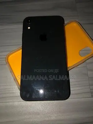 Apple iPhone XR (Used)