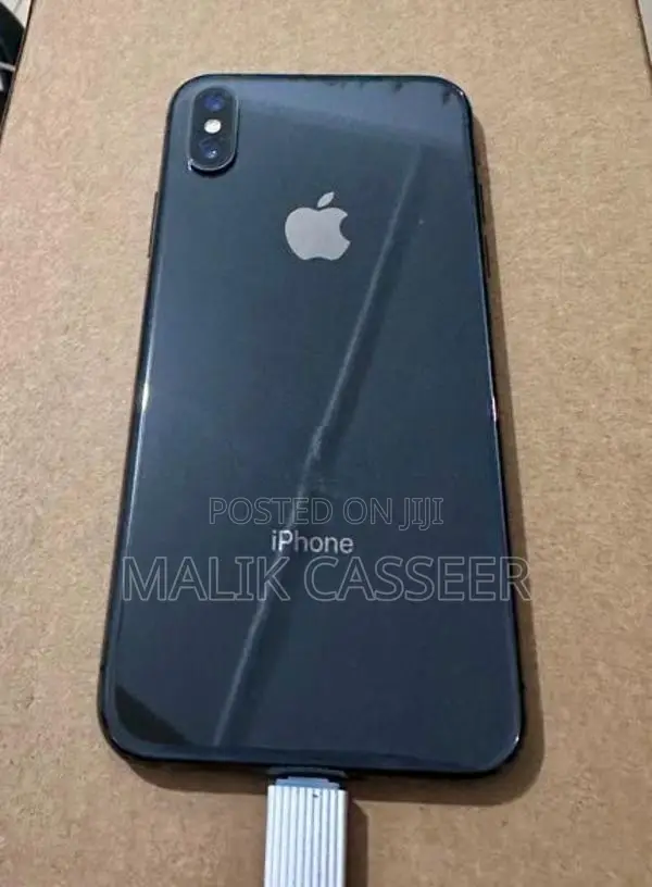 Apple iPhone X (Used)