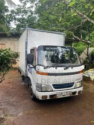 Toyota Dyna 2000