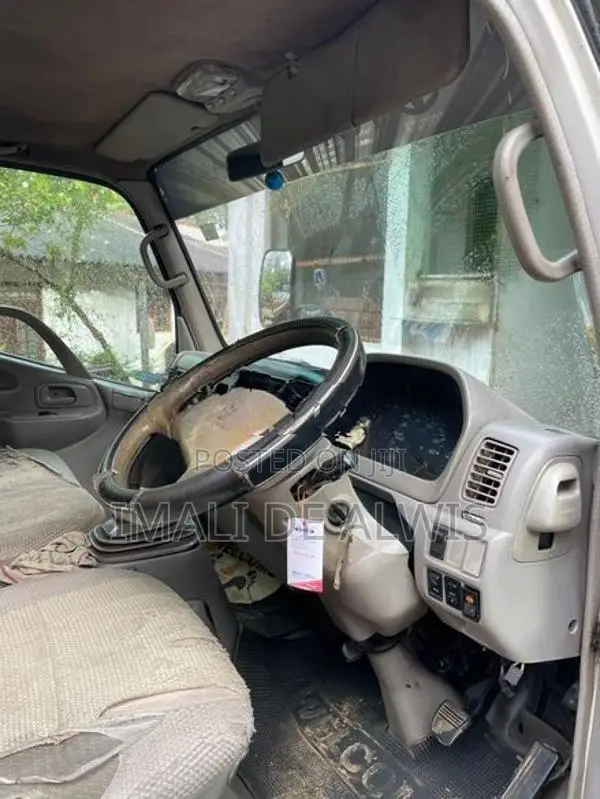 Toyota Dyna 2000
