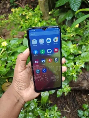 Samsung Galaxy A04e 8GB 128GB (Used)