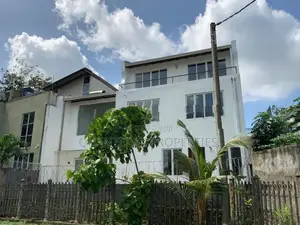 Three-Storied Modern House for Sale – Boralesgamuwa