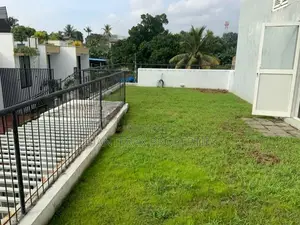 Three-Storied Modern House for Sale – Boralesgamuwa