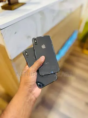 Apple iPhone XS 256GB (Used)