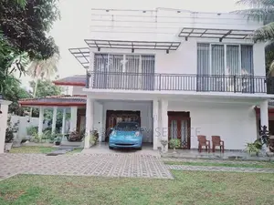 2 story modern house for Sale in Maspotha (SSPH-394)