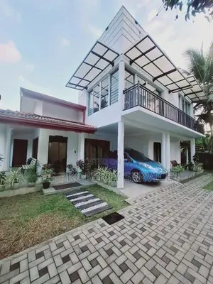 2 story modern house for Sale in Maspotha (SSPH-394)