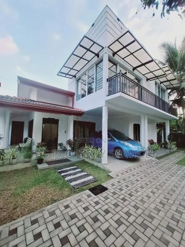 2 story modern house for Sale in Maspotha (SSPH-394)