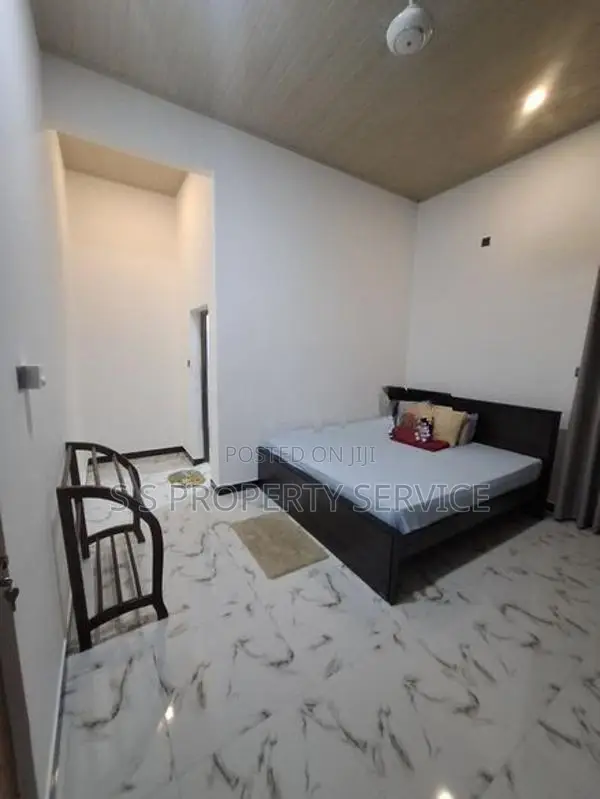 2 story modern house for Sale in Maspotha (SSPH-394)