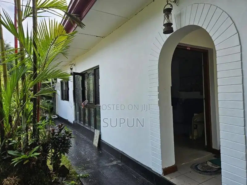 House with Annex for Sale Ratnapura