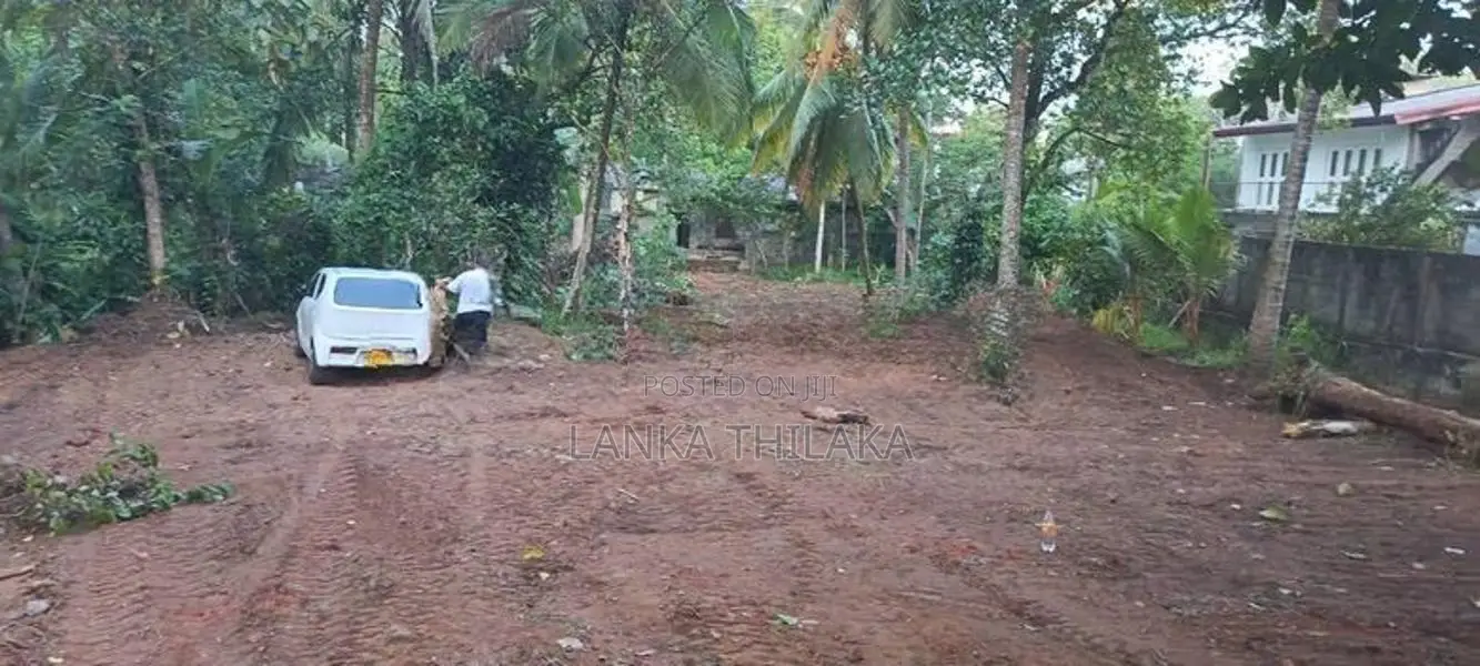 Land for Sale in Bandaragama