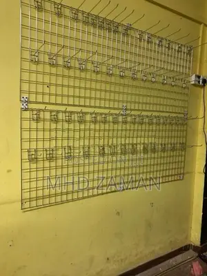 Shop Stealing Dhel