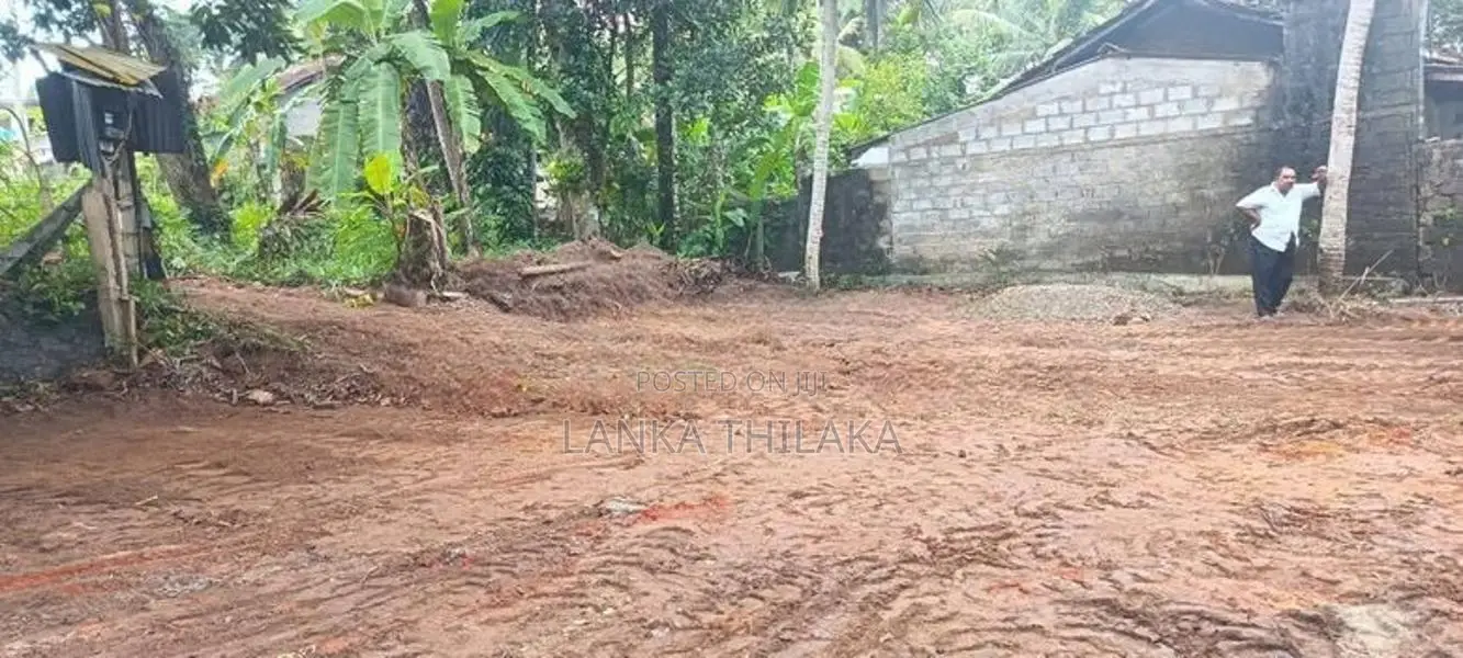 Land for Sale in Bandaragama